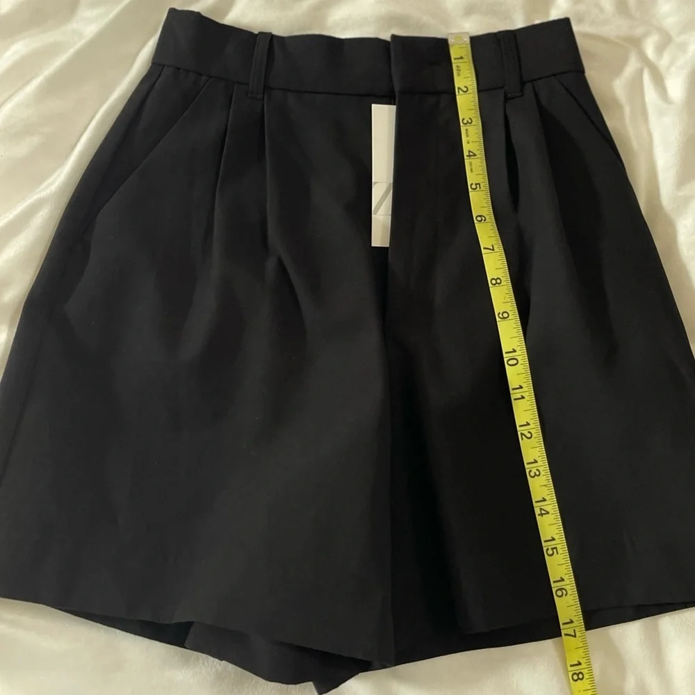 NWT Linen Blend Short size XS